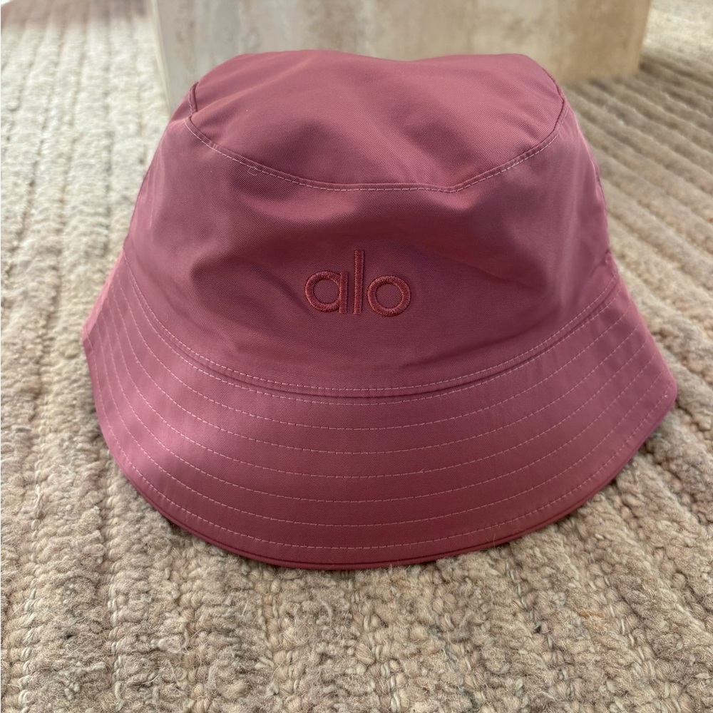 ALO Weekend Bucket Hat